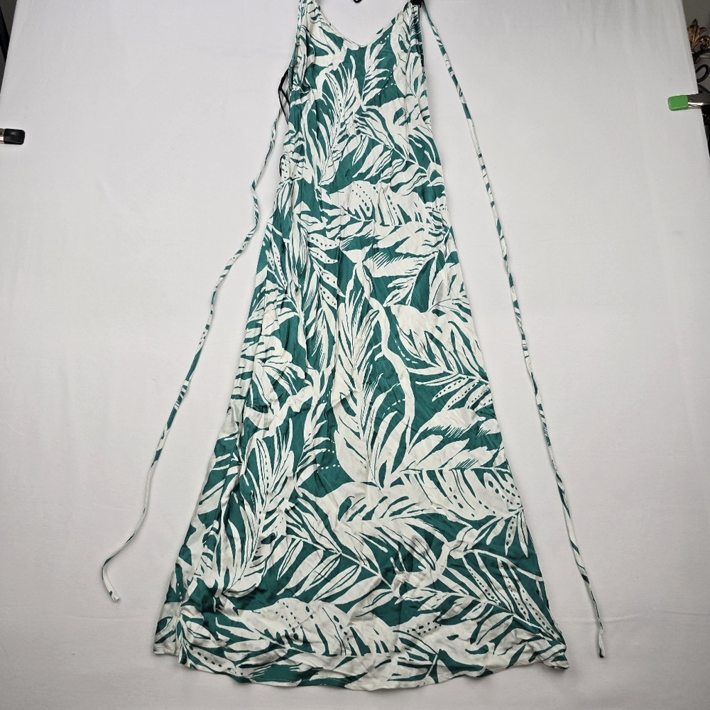 Forever 21 Tropical Green and White Maxi Dress